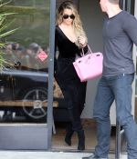 Access_Kardashian_02.jpg