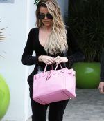 Filename=Access_Kardashian_021.jpg
Filesize=591KiB
Dimensions=2238x3000
Date added=09.11.23 Access_Kardashian_021.jpg