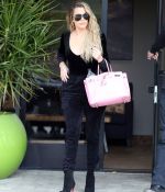 Filename=Access_Kardashian_09.jpg
Filesize=726KiB
Dimensions=2221x3000
Date added=09.11.23 Access_Kardashian_09.jpg
