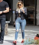 Access_Kardashian_08.jpg