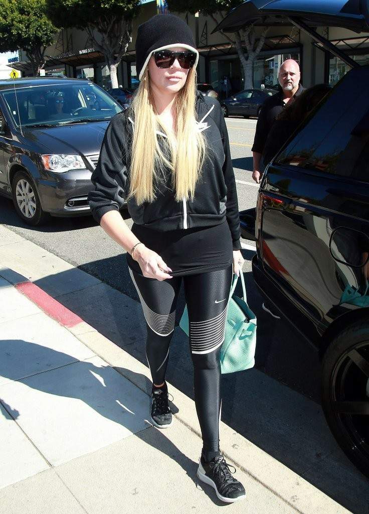 Access_Kardashian_06.jpg