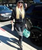 Access_Kardashian_013.jpg