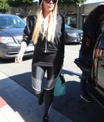 Access_Kardashian_021.jpg