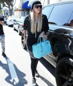 Access_Kardashian_07.jpg