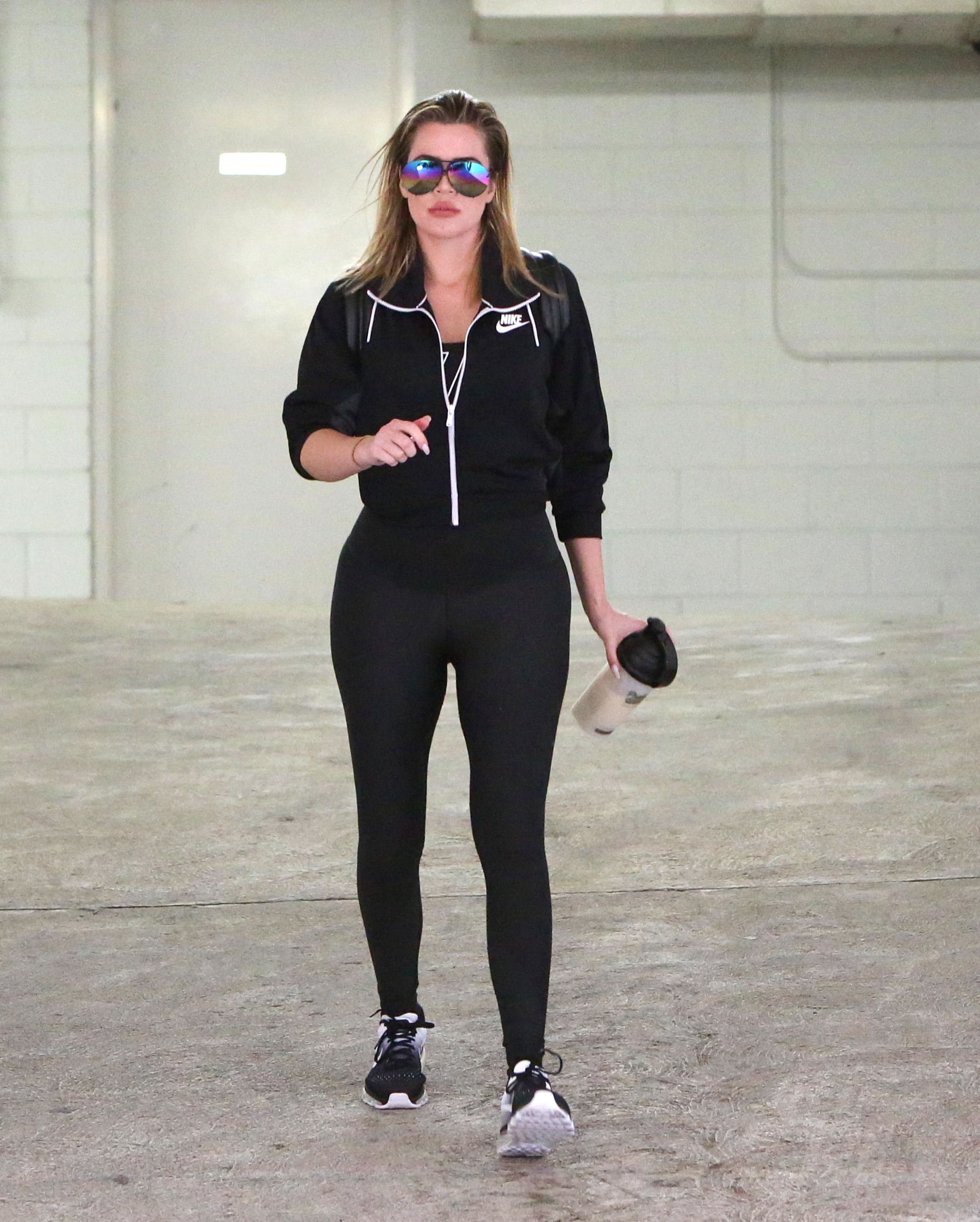 Access_Kardashian_09.jpg