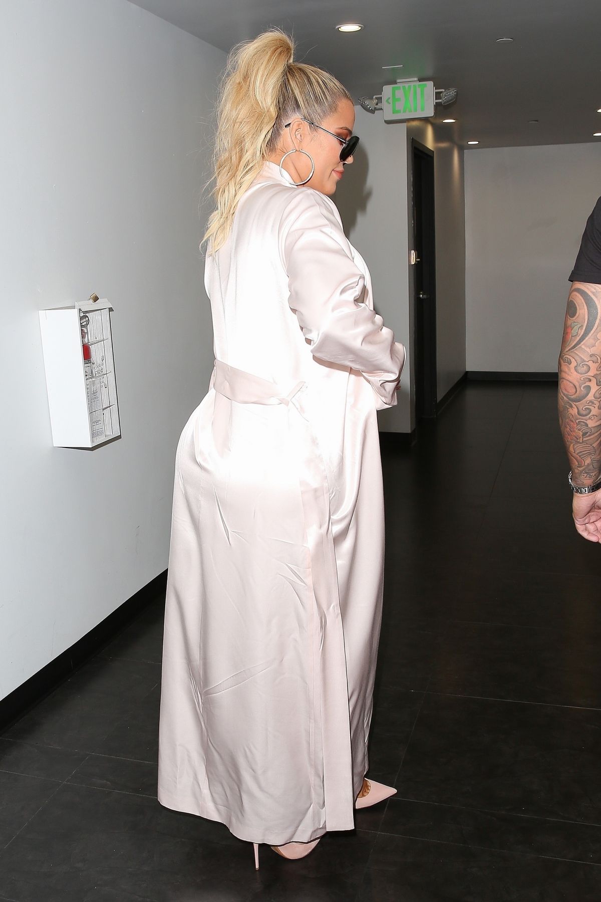 Access_Kardashian_02.jpg