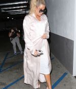Access_Kardashian_06.jpg