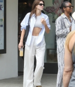 Access_Kardashian_002.jpg