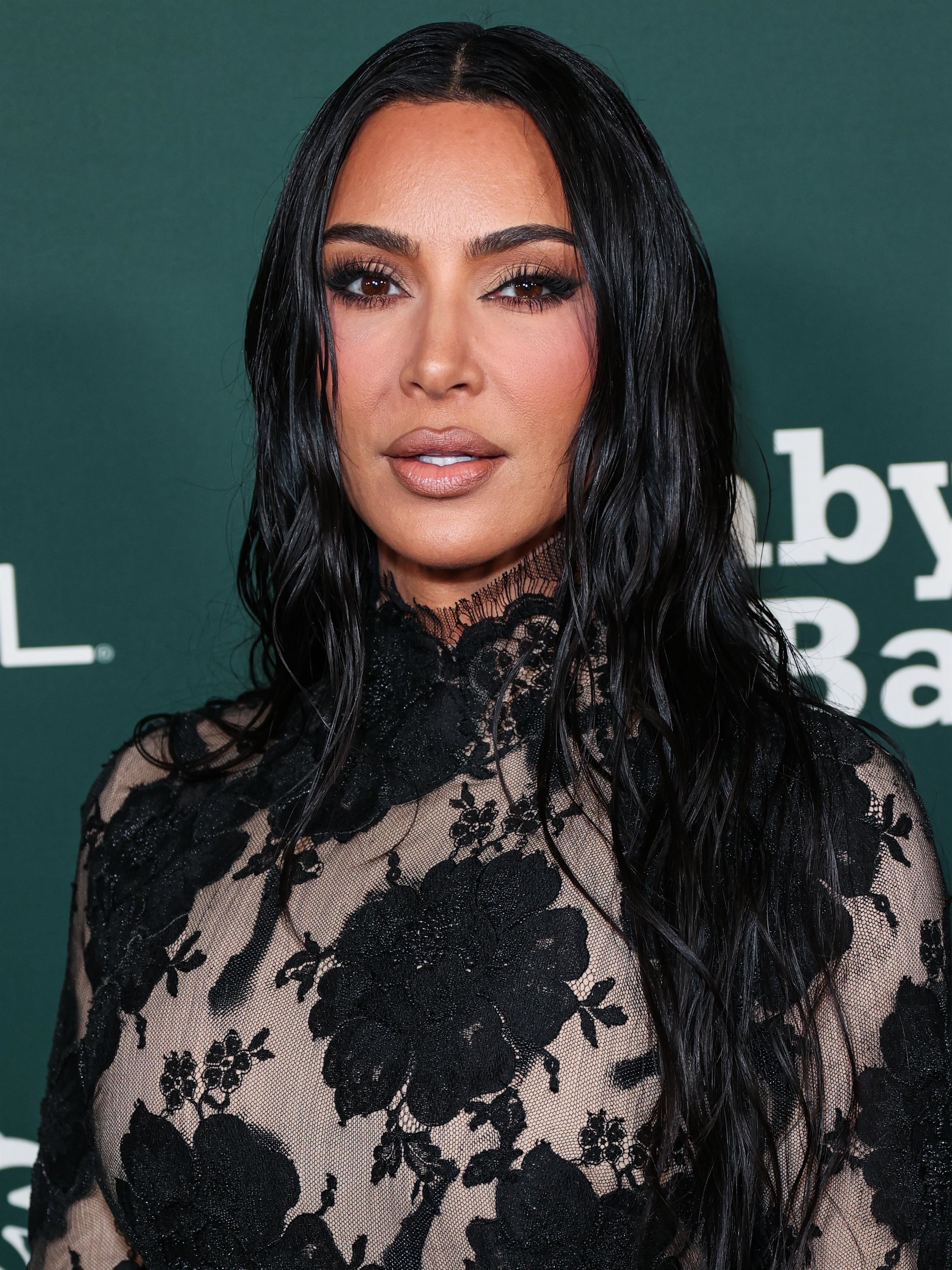 Access_Kardashian_012.jpg