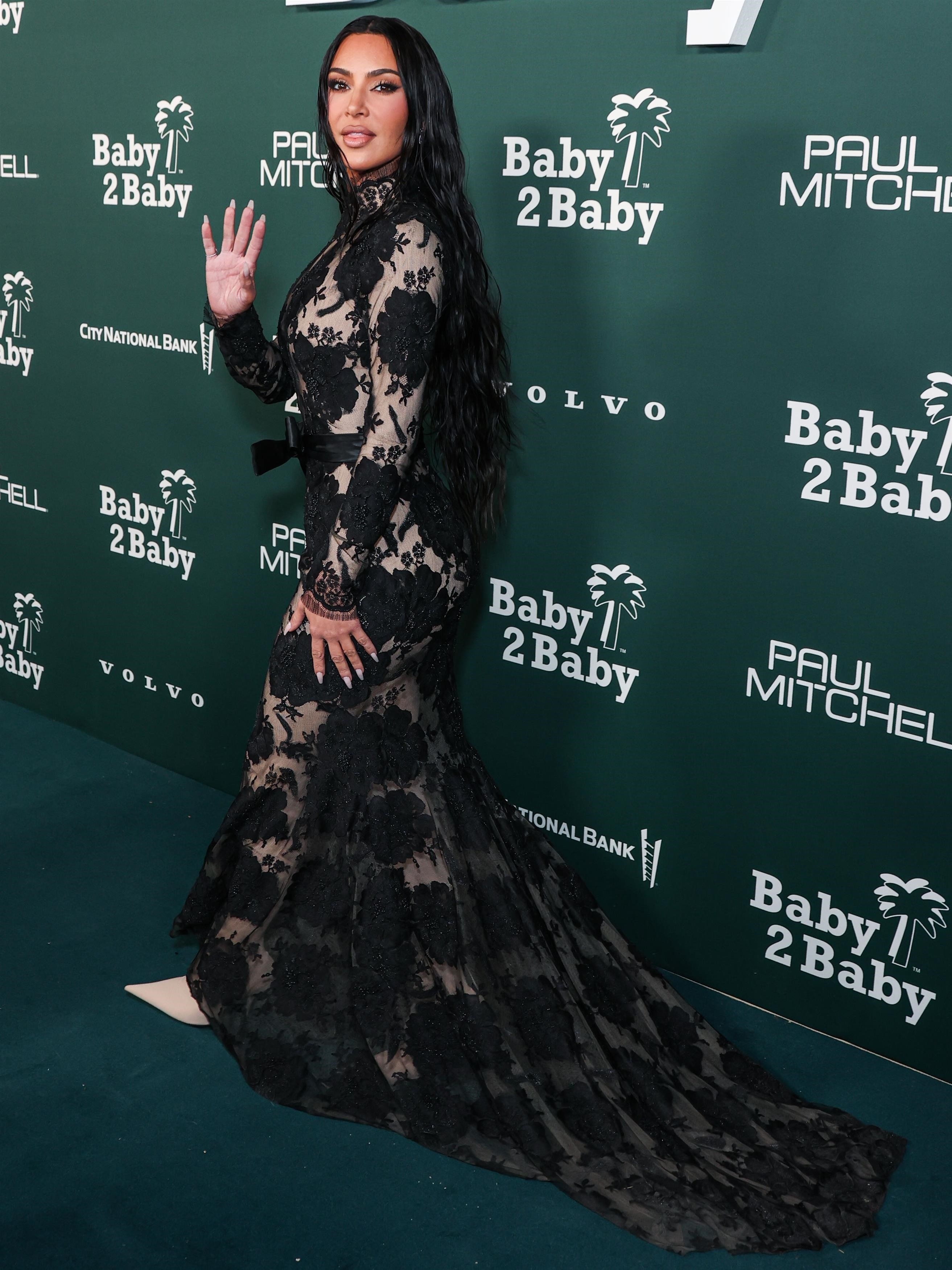 Access_Kardashian_043.jpg