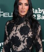 Access_Kardashian_07.jpg