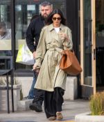 Access_Kardashian_010.jpg