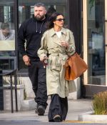 Access_Kardashian_012.jpg
