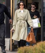 Access_Kardashian_04.jpg