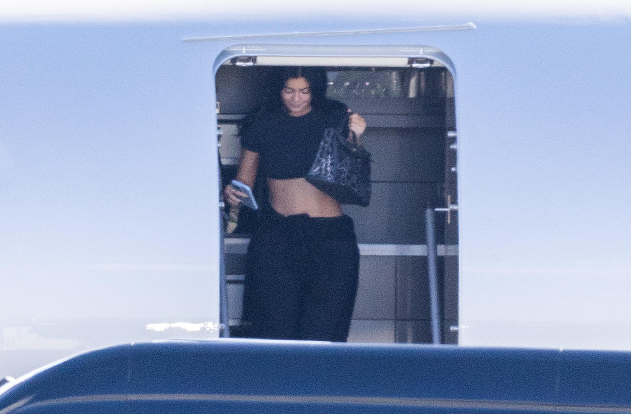 Access_Kardashian_06.jpg