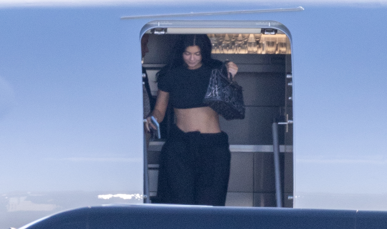 Access_Kardashian_07.jpg