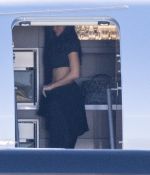 Access_Kardashian_04.jpg