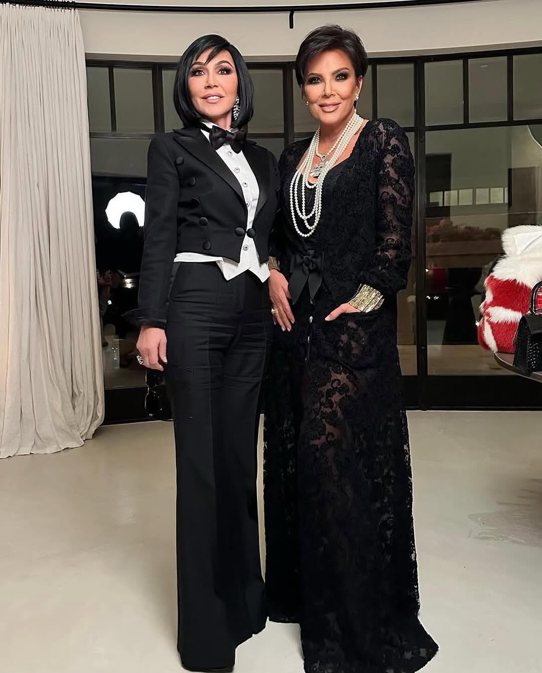 Access_Kardashian_17~1.jpg