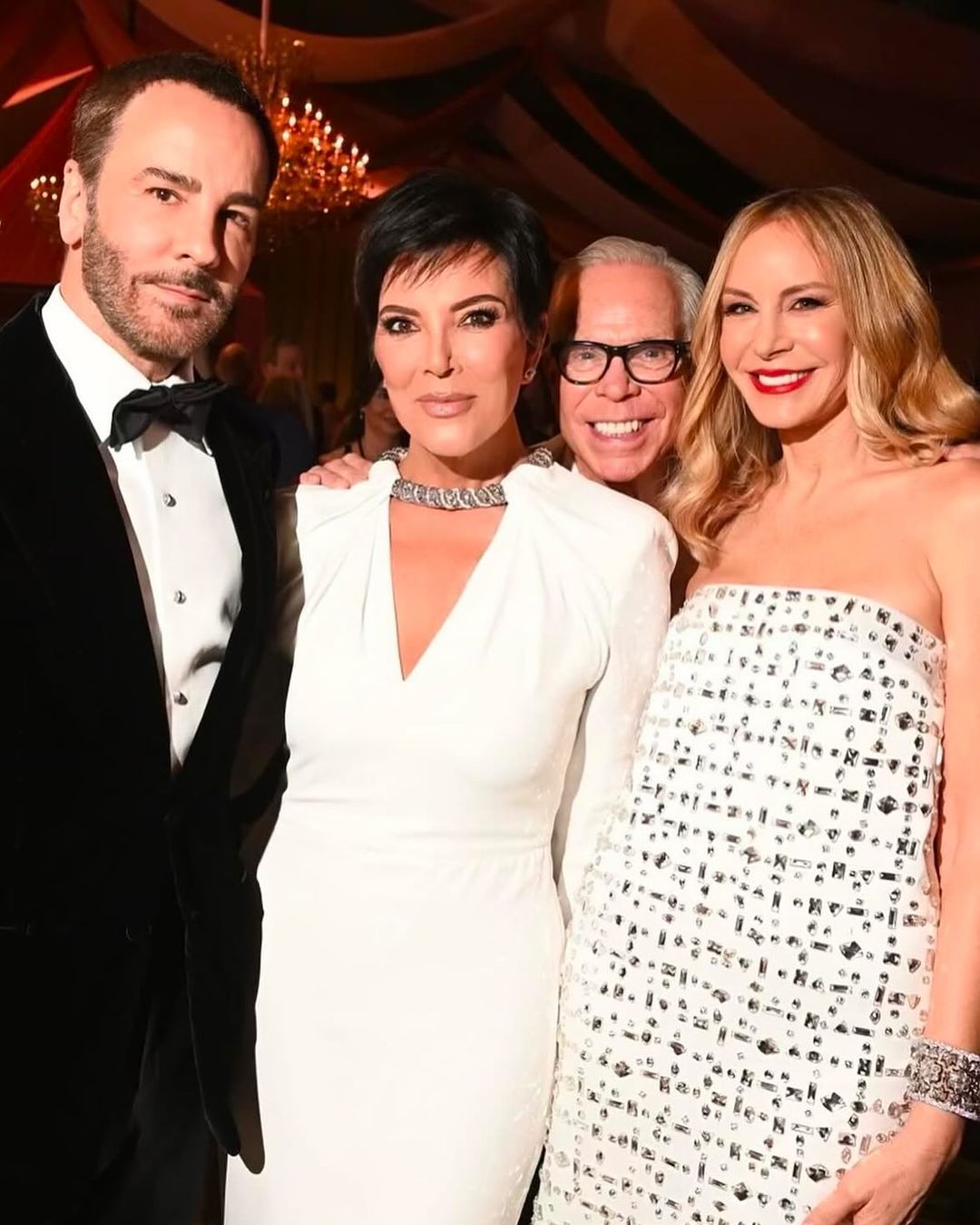 Access_Kardashian_3~2.jpg