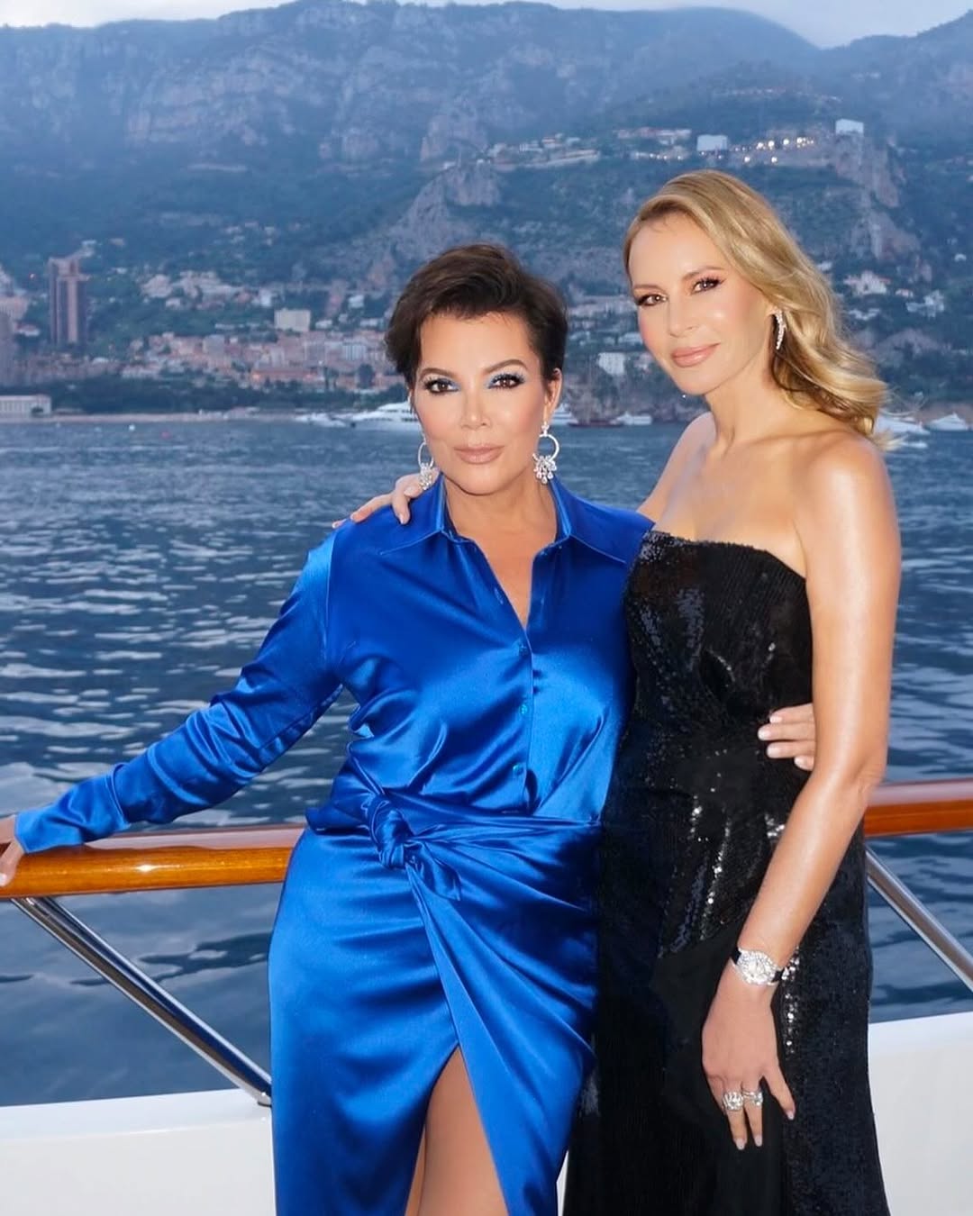 Access_Kardashian_8~2.jpg