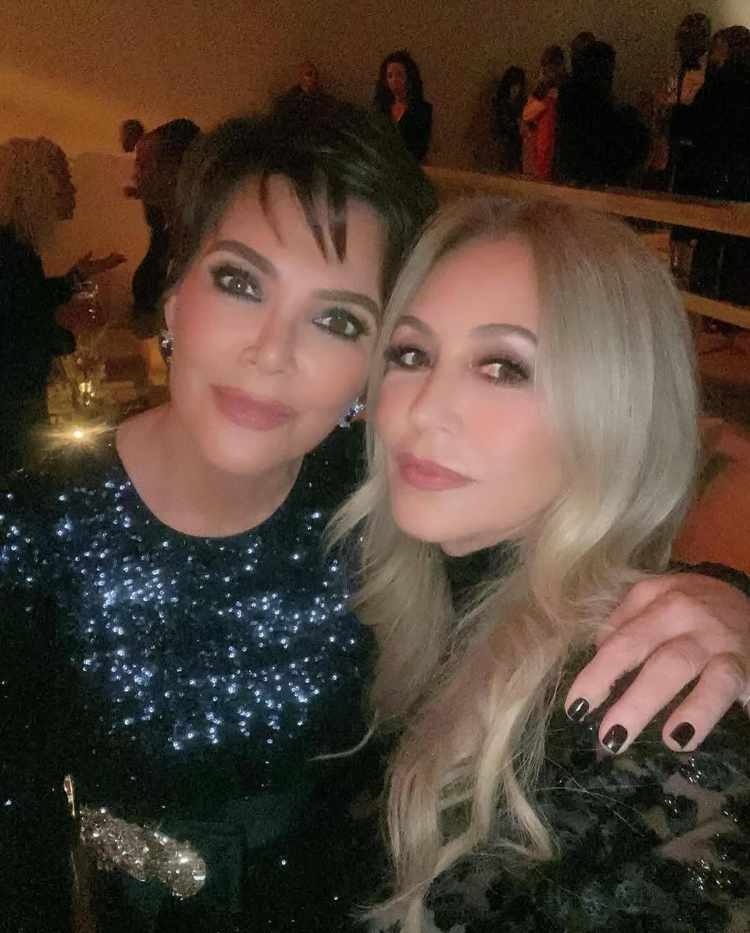 Access_Kardashian_9~6.jpg