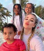 Access_Kardashian_12.jpg