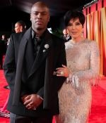 Access_Kardashian_15~3.jpg