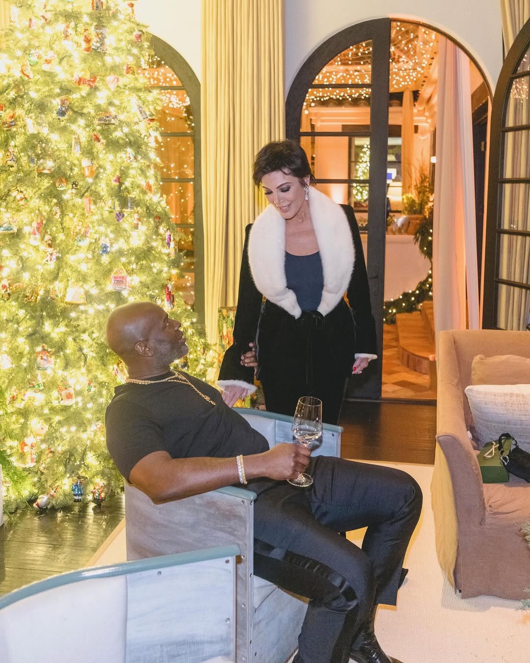 Access_Kardashian_7~1.jpg