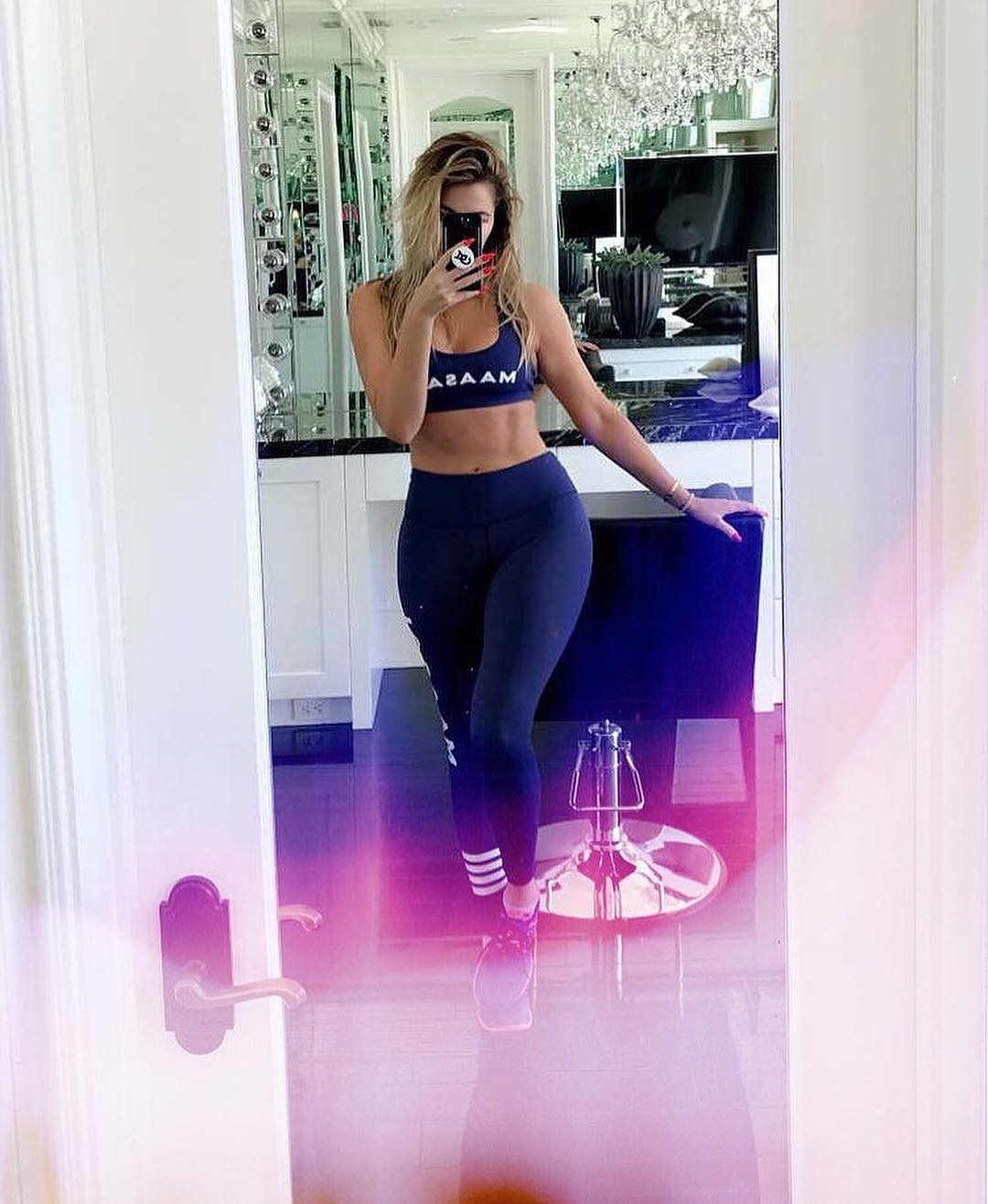 Access_Kardashian_079.jpg