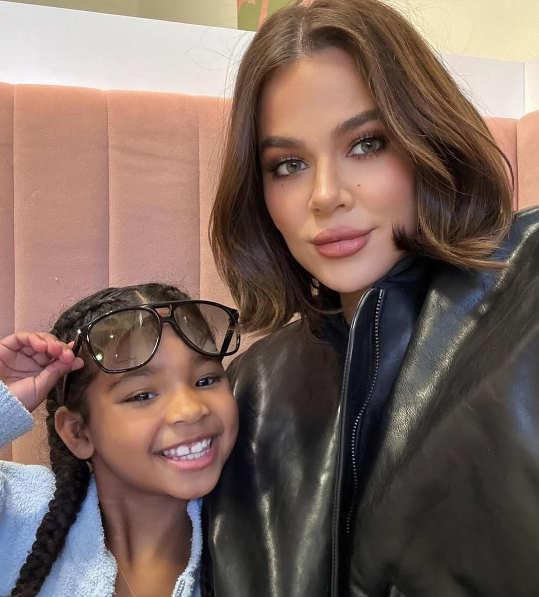 Access_Kardashian_3.jpg