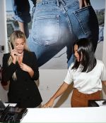 Access_Kardashian_0127.jpg