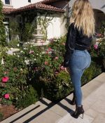 Access_Kardashian_020.jpg