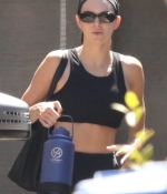 Access_Kardashian_001.jpg
