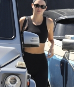 Access_Kardashian_007.jpg