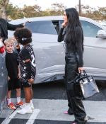 Access_Kardashian_06.jpg