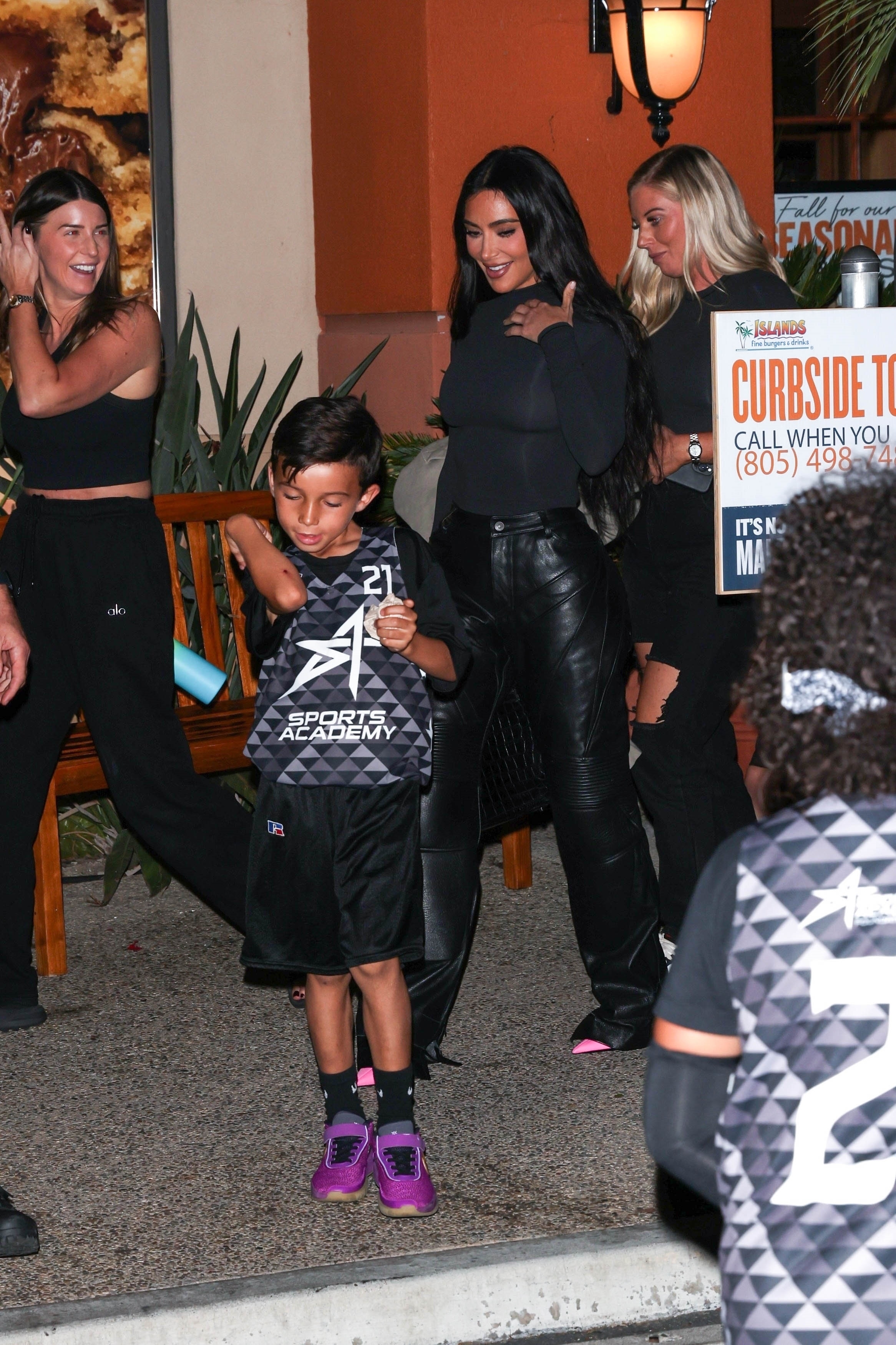 Access_Kardashian_010.jpg