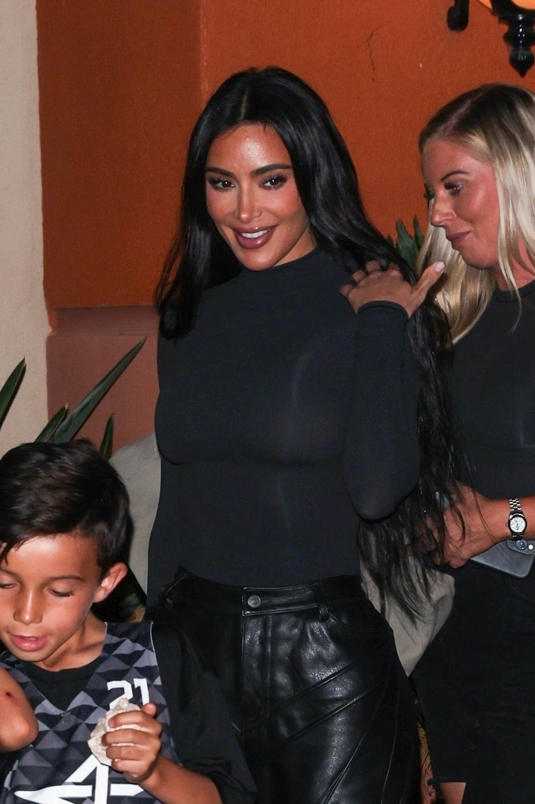 Access_Kardashian_02.jpg