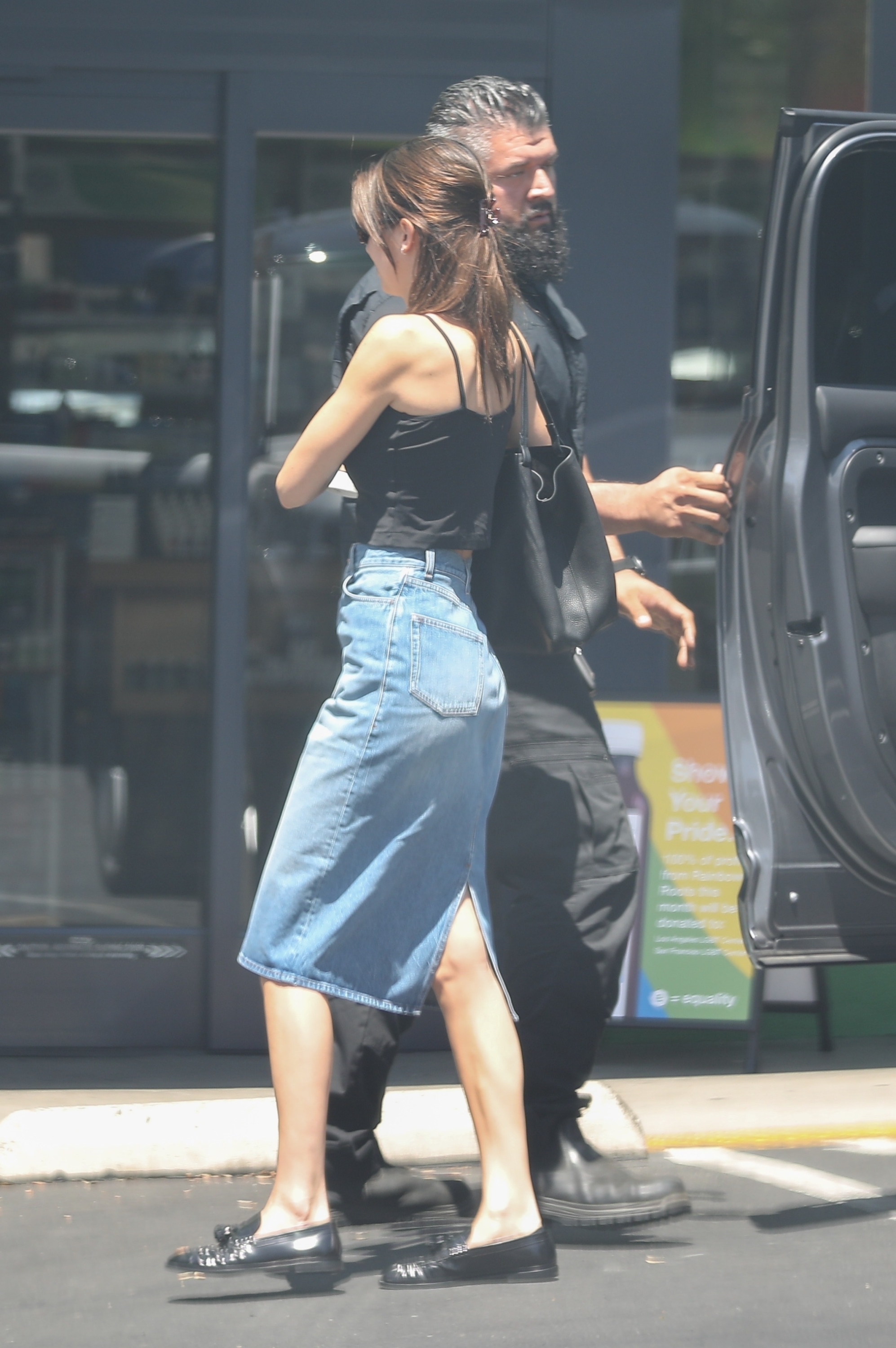Access_Kardashian_001.jpg