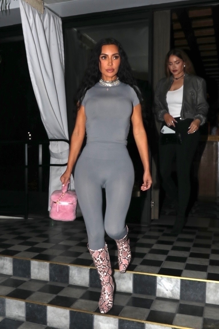 Access_Kardashian_01.jpg