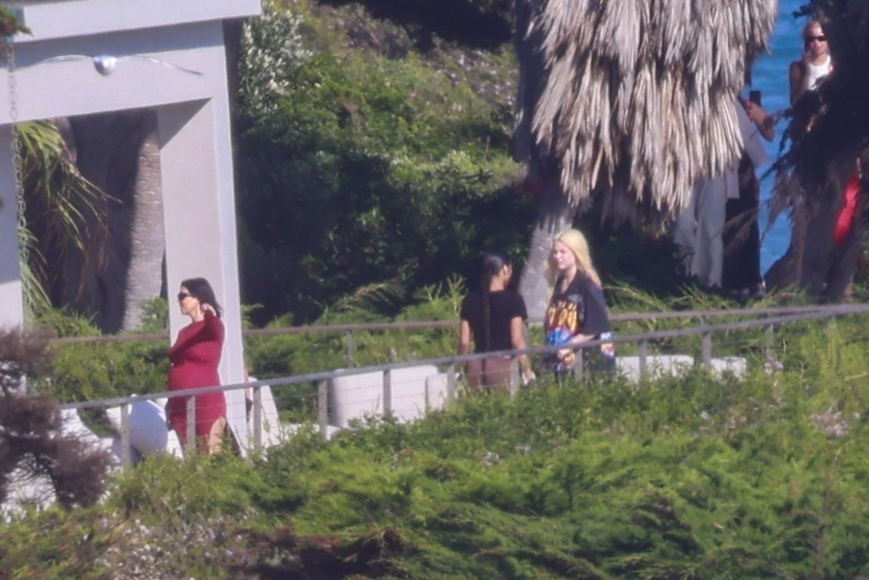 Access_Kardashian_07.jpg