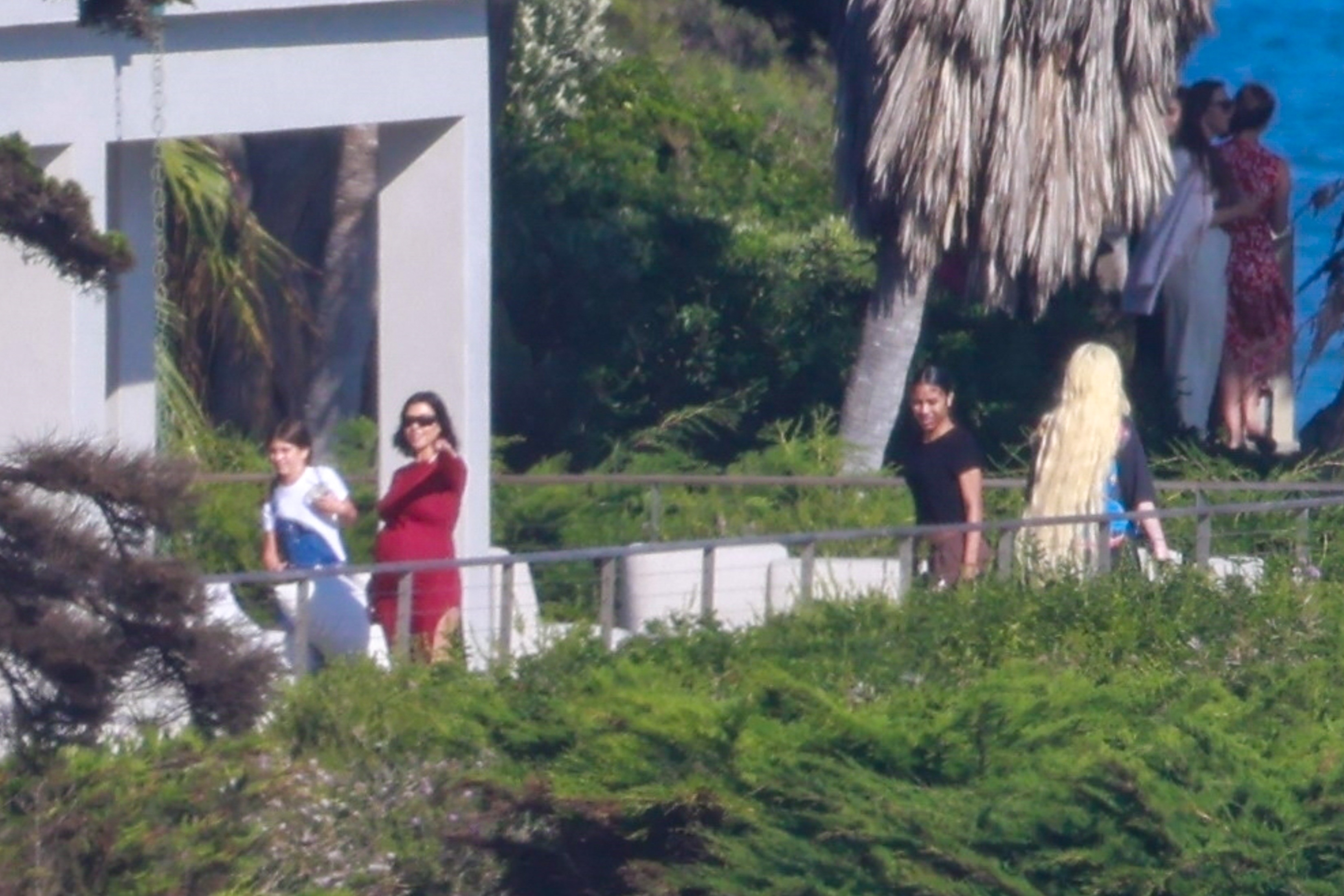 Access_Kardashian_08.jpg