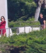 Access_Kardashian_03.jpg