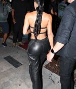 Access_Kardashian_06.jpg