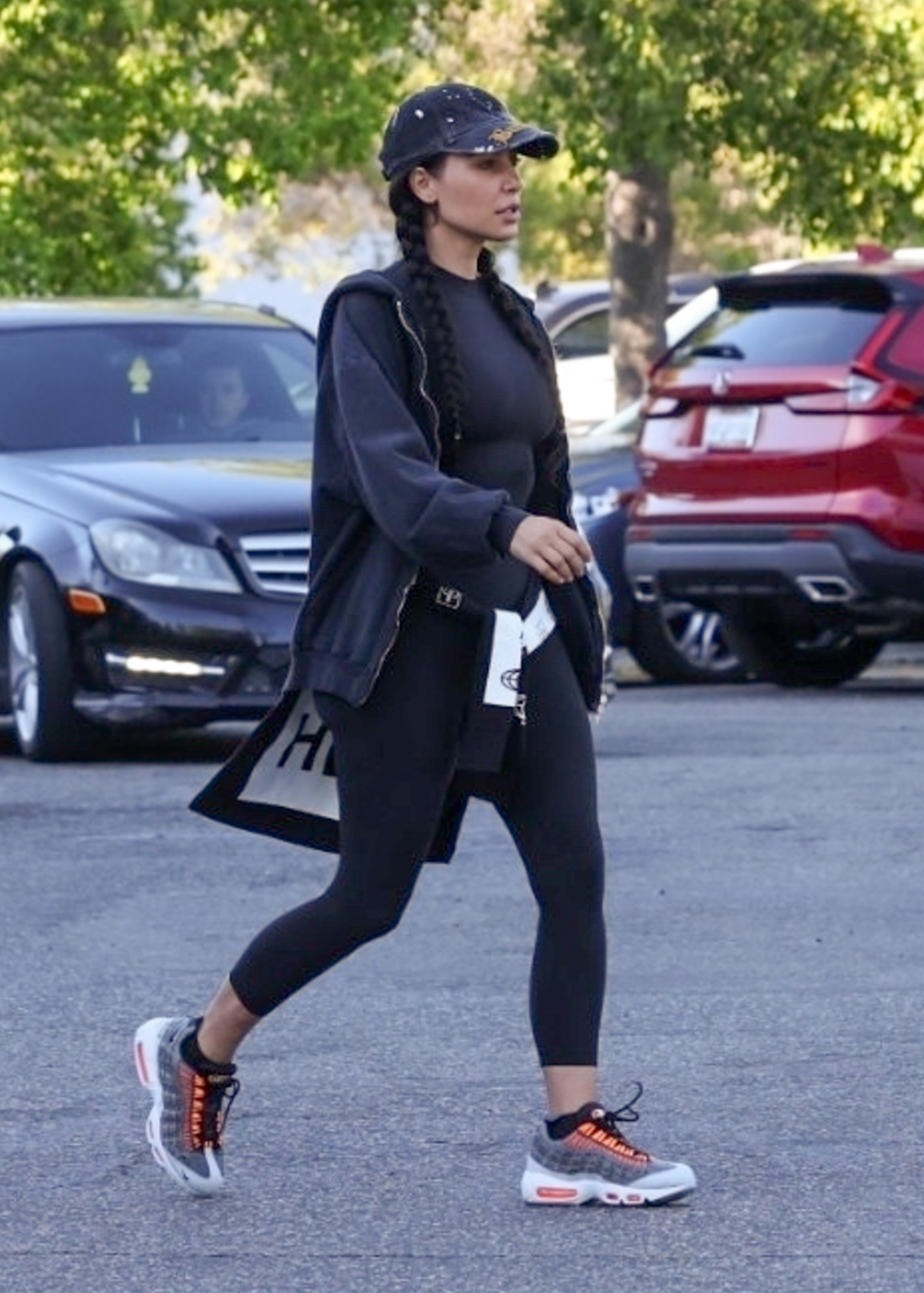 Access_Kardashian_03.jpg