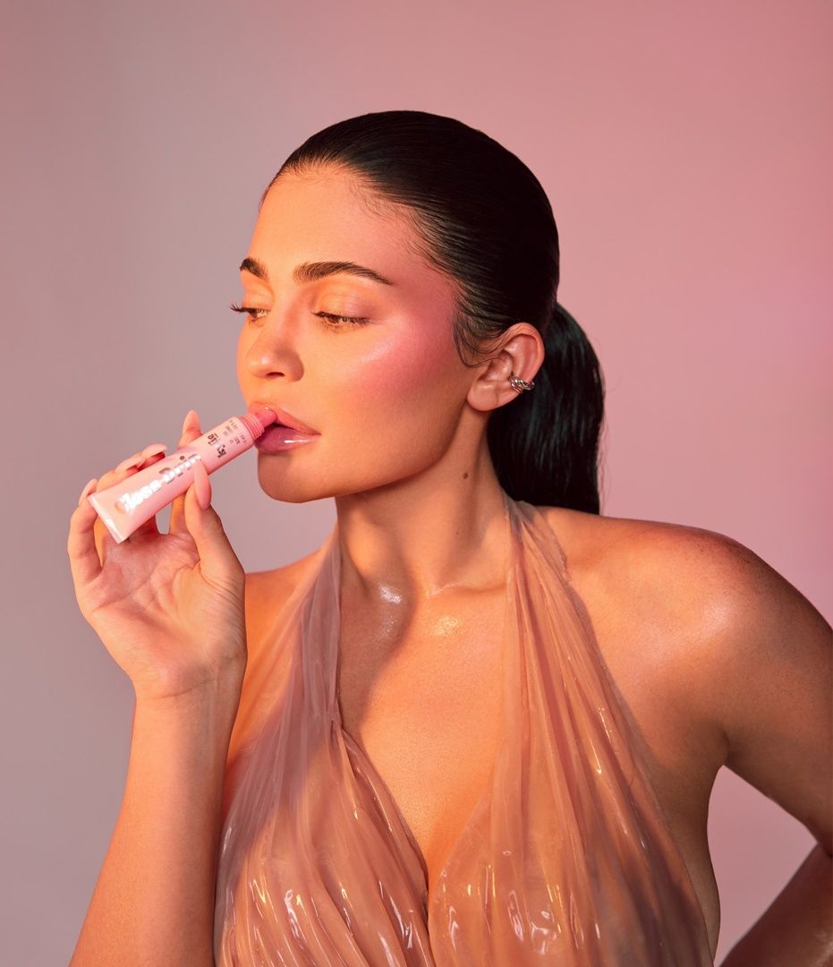 Access_Kardashian_002.jpg