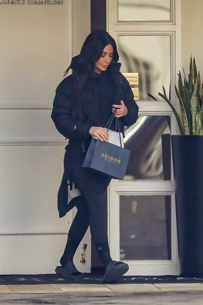 Access_Kardashian_001.jpg