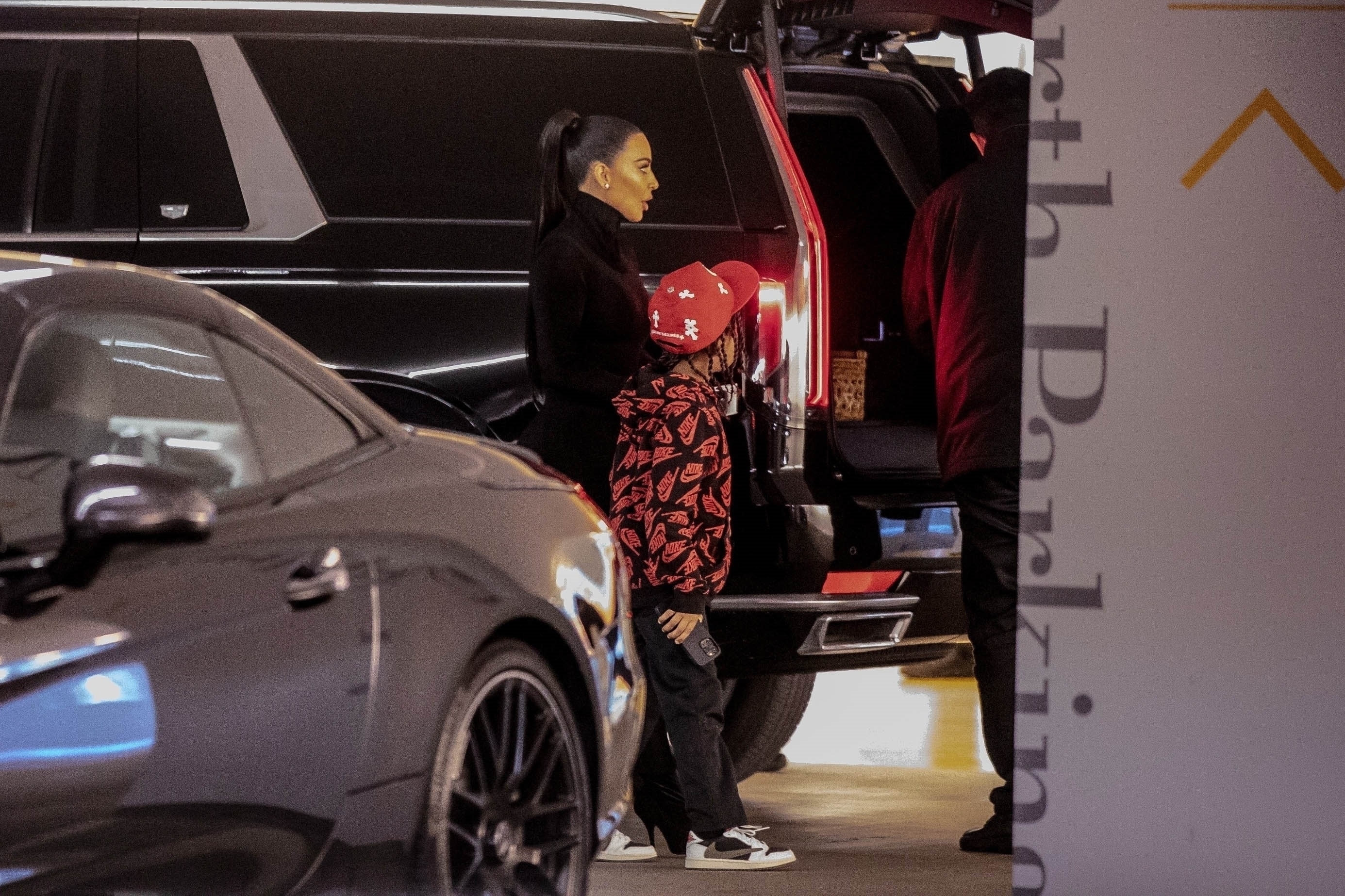 Access_Kardashian_013.jpg