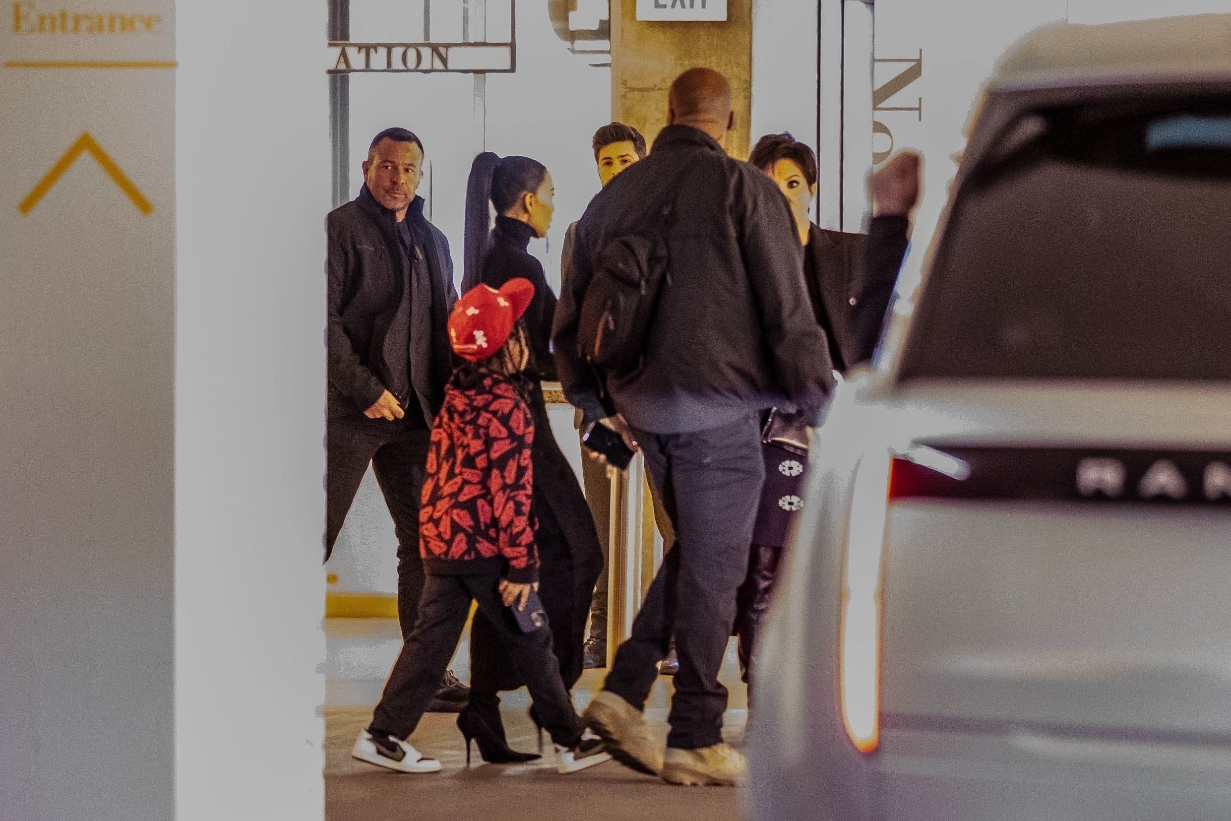 Access_Kardashian_018.jpg