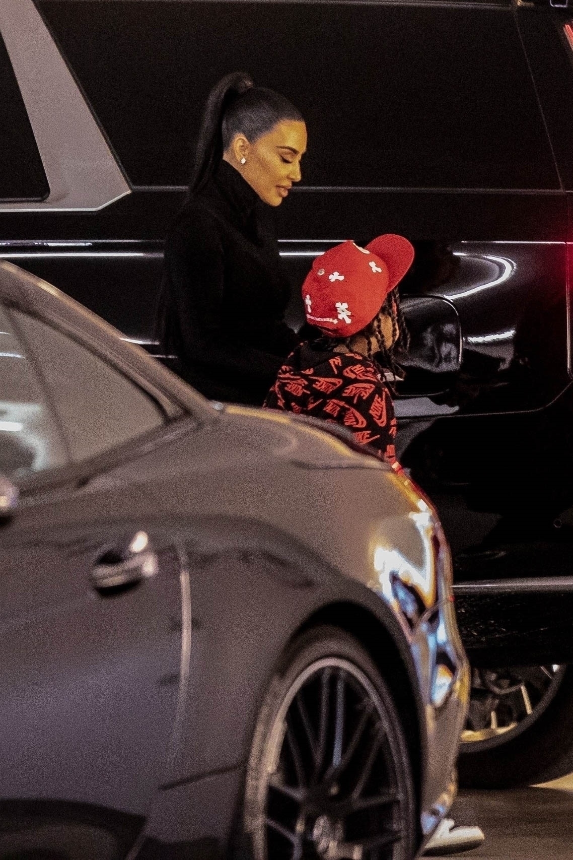 Access_Kardashian_03.jpg