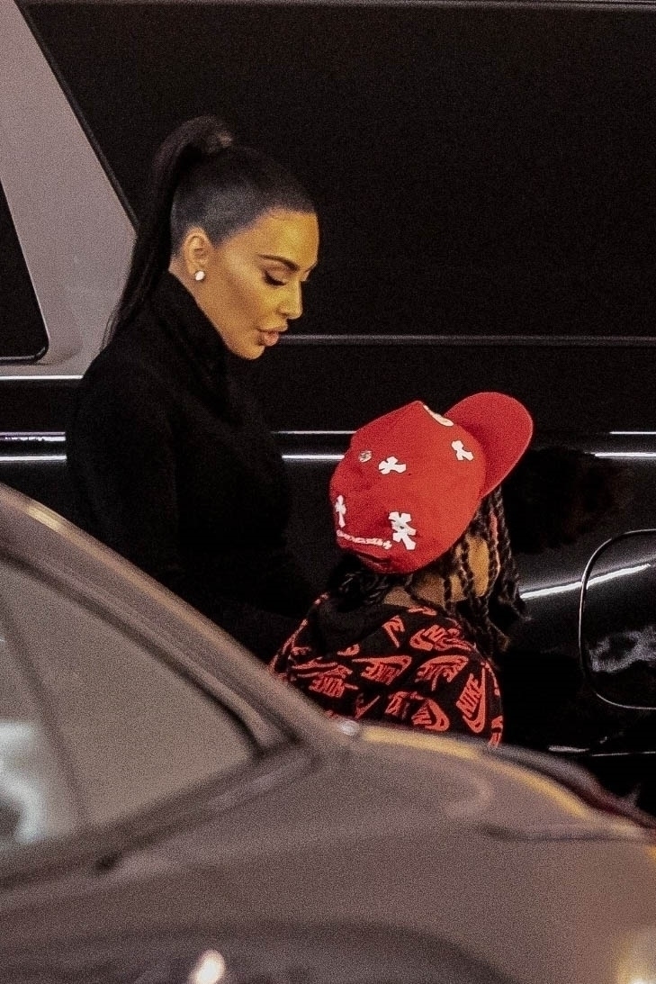 Access_Kardashian_04.jpg